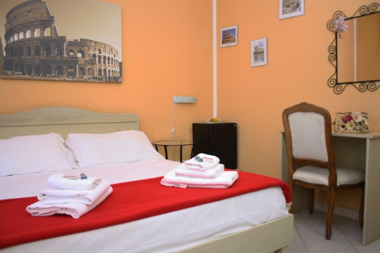 La Dolce Vita Romana Kültér fotó
