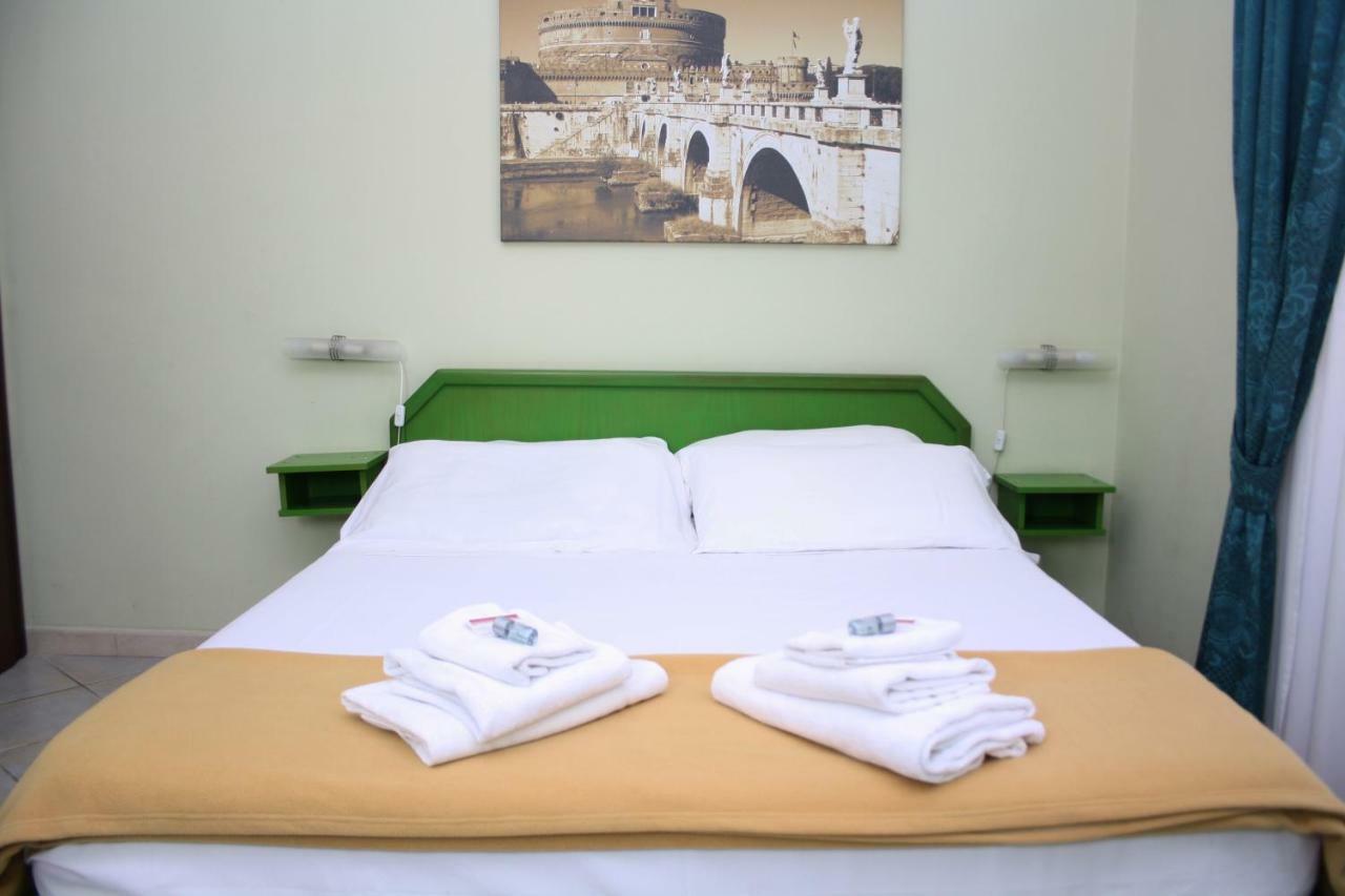 La Dolce Vita Romana Kültér fotó
